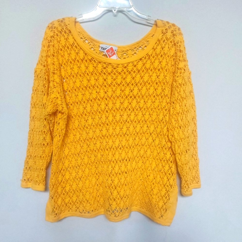 THE EDGE Yellow Crochet 3/4 Sleeve Top Size Medium
